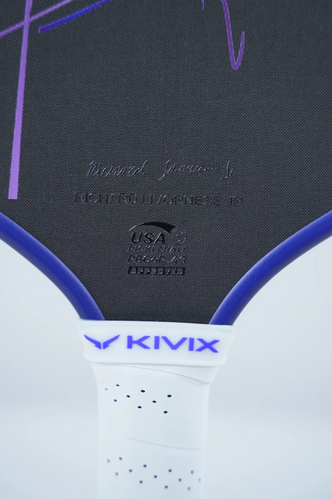 KIVIX MAGIC TÍM